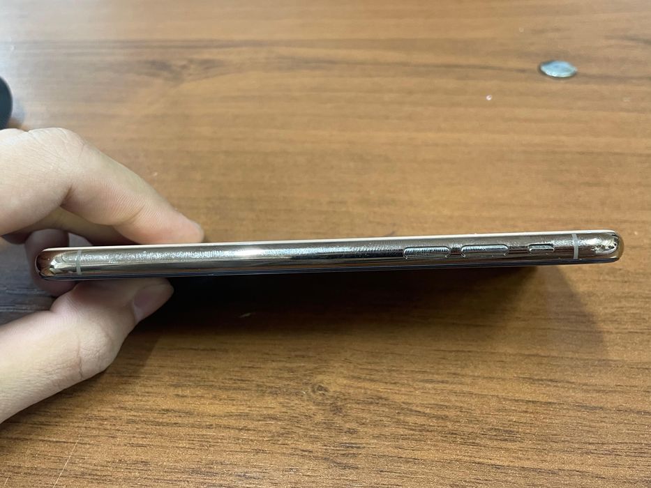 iPhone XS 64гб ориг