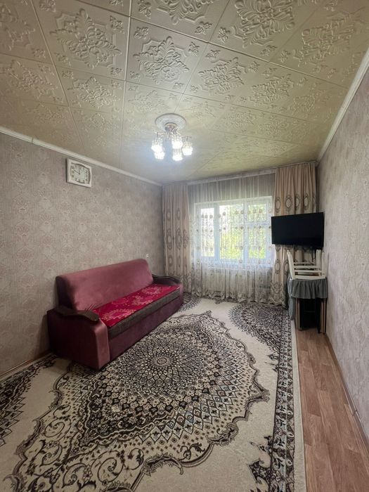 3 бөлмелі пәтер сатылады тез арада, саудасы бар