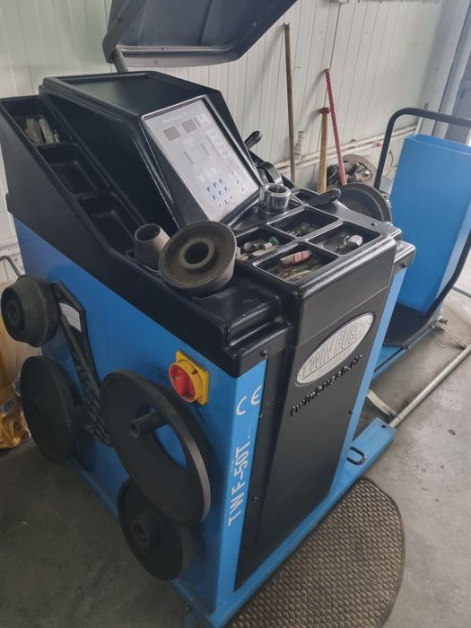 TWIN BUSH Echilibrat Camioane TWF50T