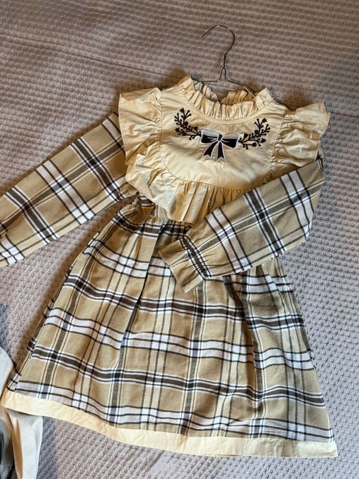 Rochie si jachete pentru fetite