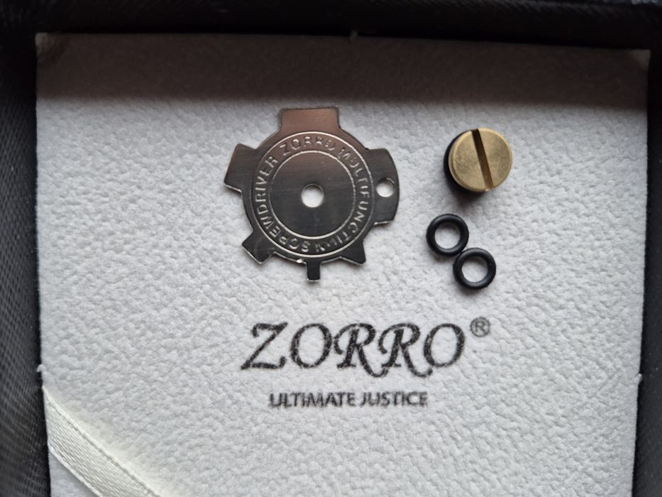 Луксозна бензинова запалка ZORRO 785,три цвята