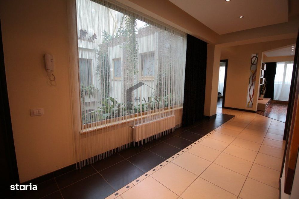 Apartament 3 camere 2 bai lux parcare subterana termen lung zona KM 5