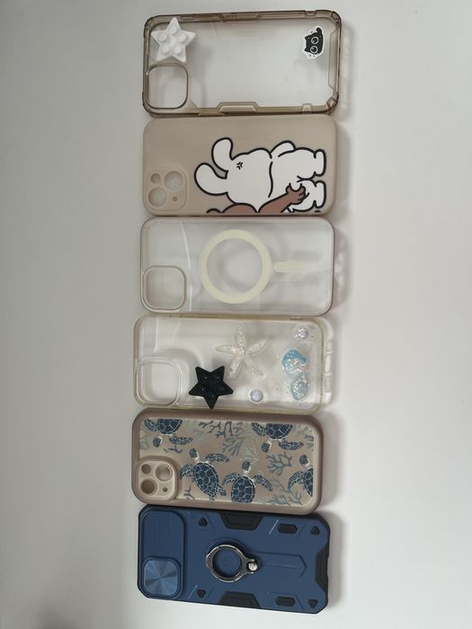 Iphone 13 roșu 512gb impecabil 83% battery cu 6 huse si folie pe ecran