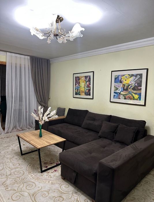 Квартира продаётся метро Хамза Новза 4/4/5 балкон 2*6 Чиланзар Е кварт
