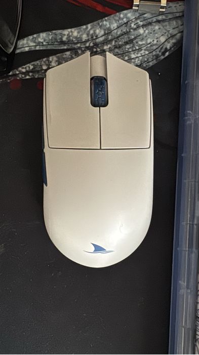 Продам клавиатуру и мышь