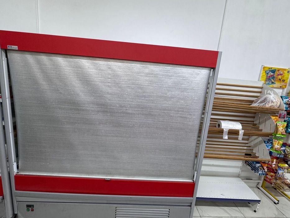 Витринный холодильник