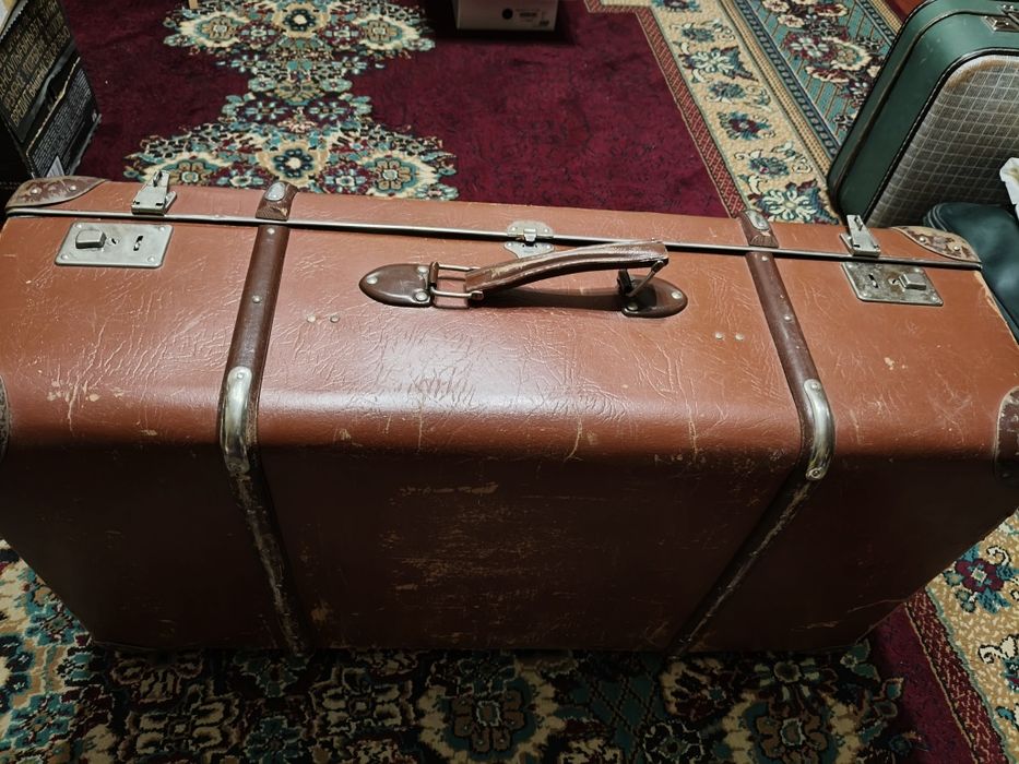 Чемодан ГДР винтажный