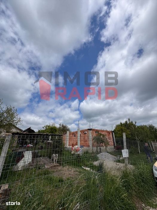 Casă la roșu 96mp + teren 550mp, zona Panoramic, Bistrita