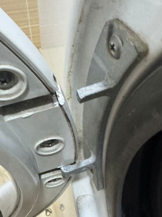 Продам стиральную машинку б/у LG