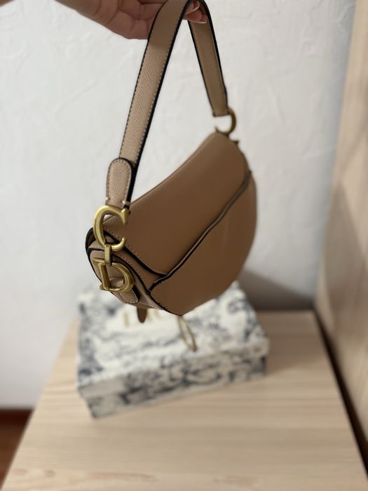 Сумочка от dior