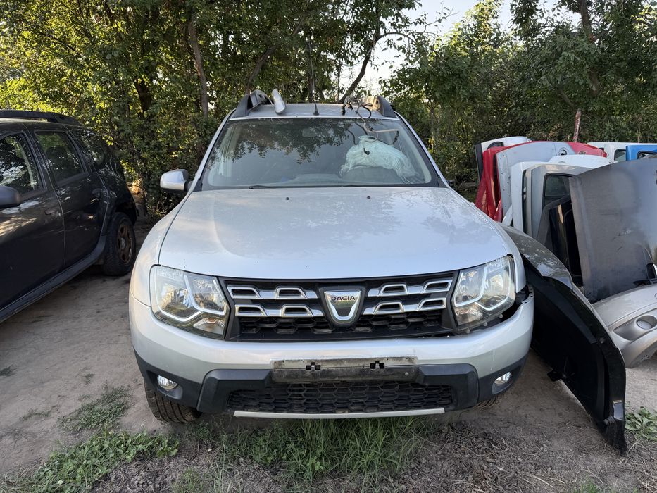 Vand piese Dacia Duster 2013/2017 Diesel/benzina 4*2-4*4
