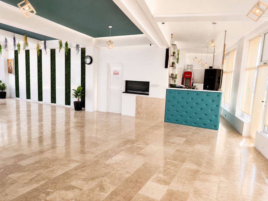Spatii Comerciale de inchiriat In Centrul Costinestiului