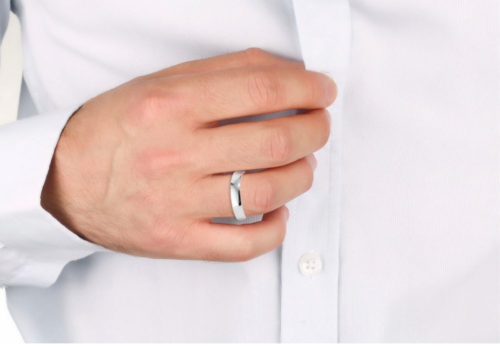 Кольцо DE BEERS мужское с бриллинатом