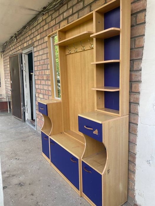 Срочно продам прихожую