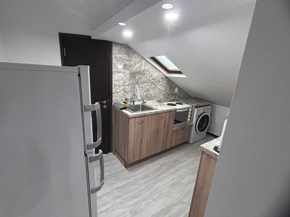 Дава се под наем Двустаен апартамент в Плевен, Широк център - 50 кв.м за 250 € - Снимка #13