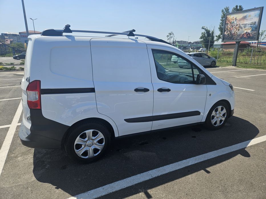 Ford Transit Courier