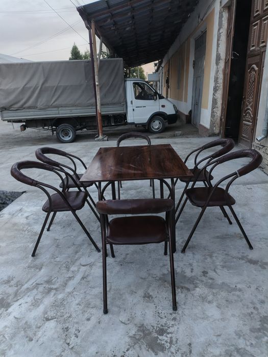 Stol stul sotiladi 10 qampleqt