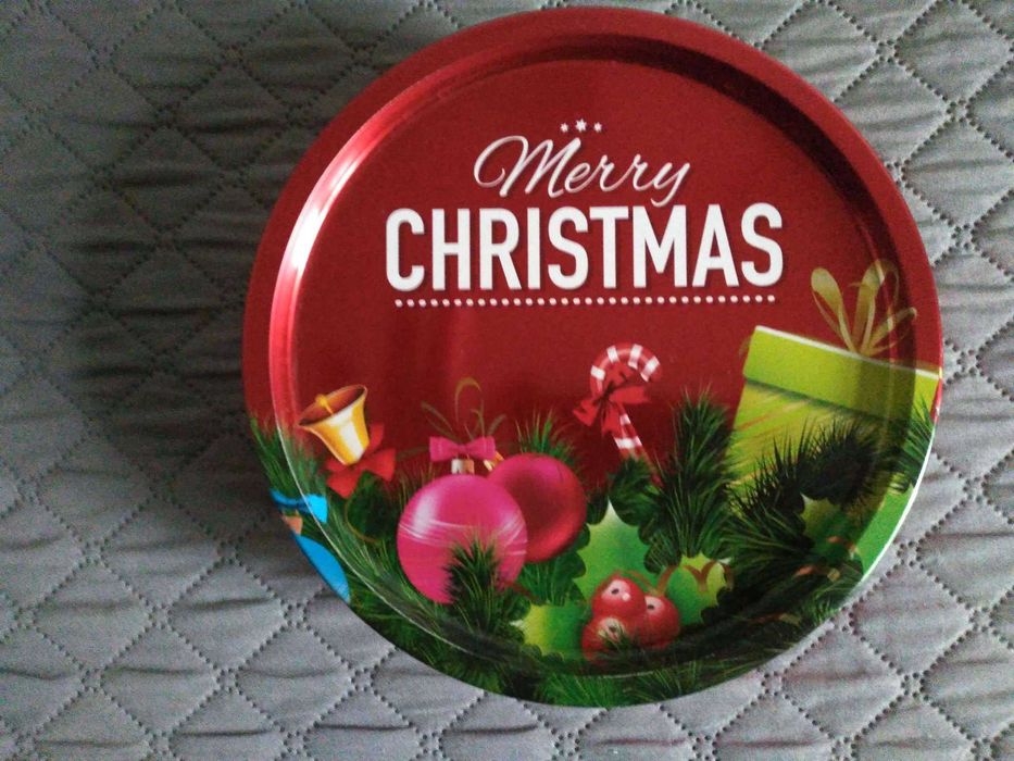 Коледна кутия -метална --