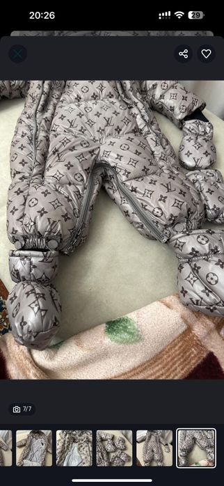 Продам детский комбинезон