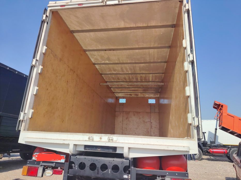 Isuzu Sotiladi 10-Tonalig Denov