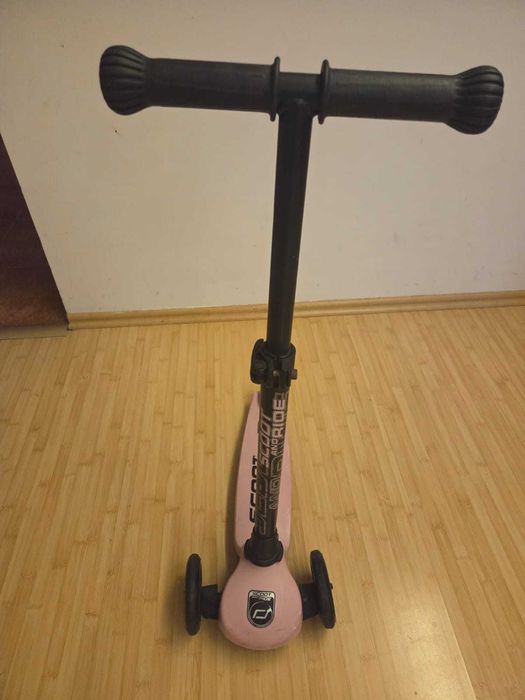 Trotineta Scoot and Ride