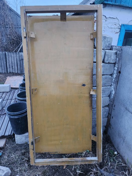 Железная дверь 15к