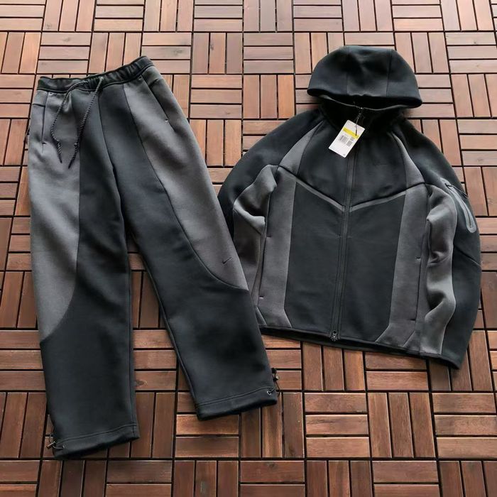 Nike Tech Fleece Черен