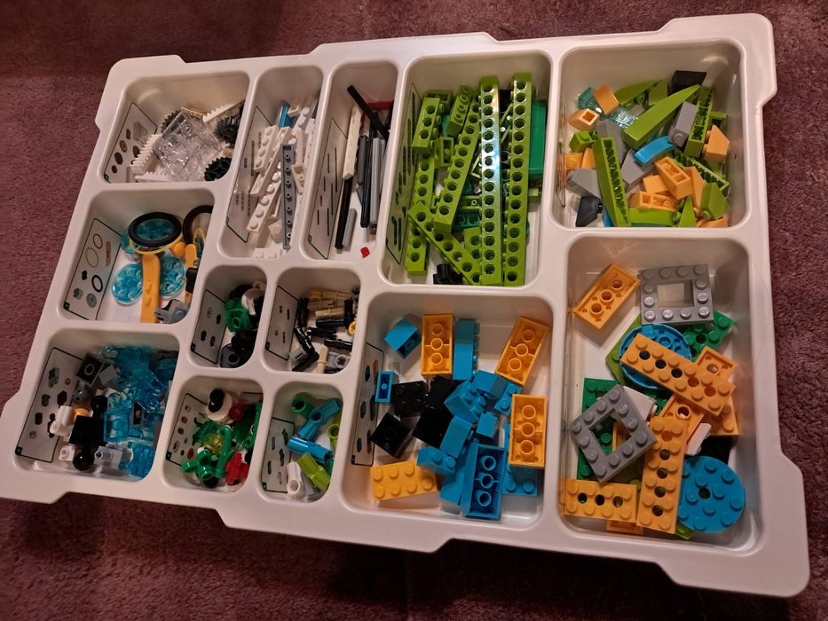 Продам набор Lego Education WeDo 2.0