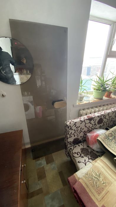 Стеклянный дверь