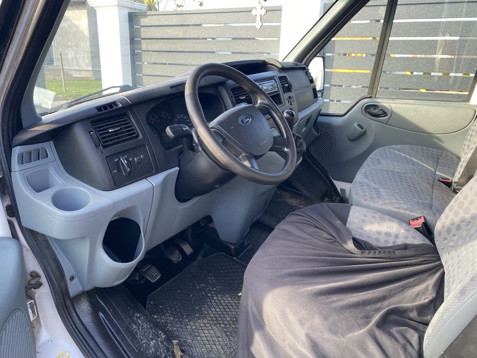 Ford transit 2010 autoturism