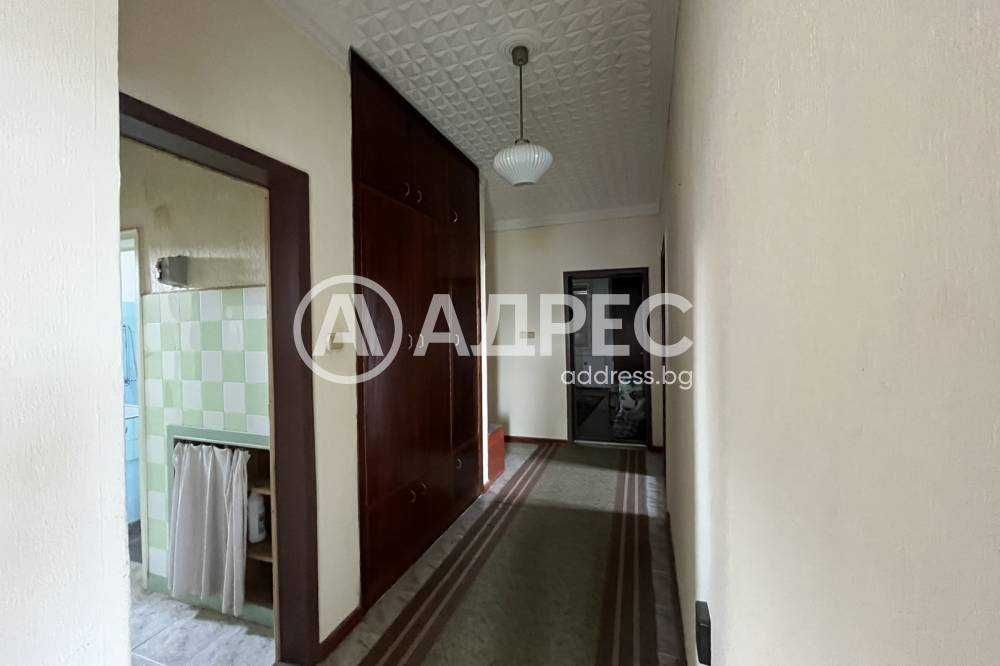 Продава се Многостаен апартамент в Разград, Център - 137 кв.м за 633 €/кв.м - Снимка #4