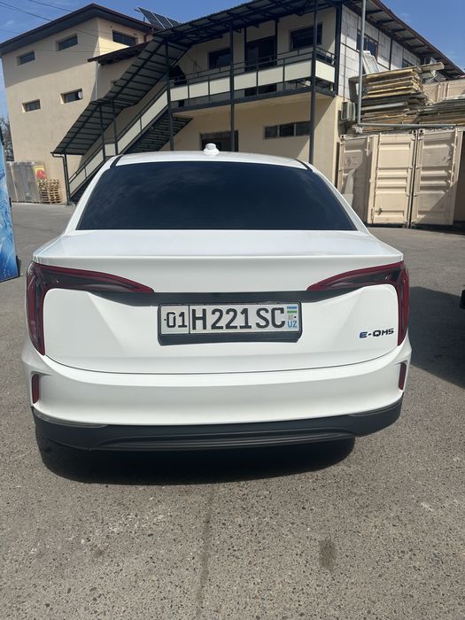 Hongqi EQM5 (450) тали 2024 йил