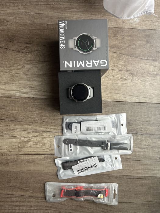 Garmin vivoactive 4s
