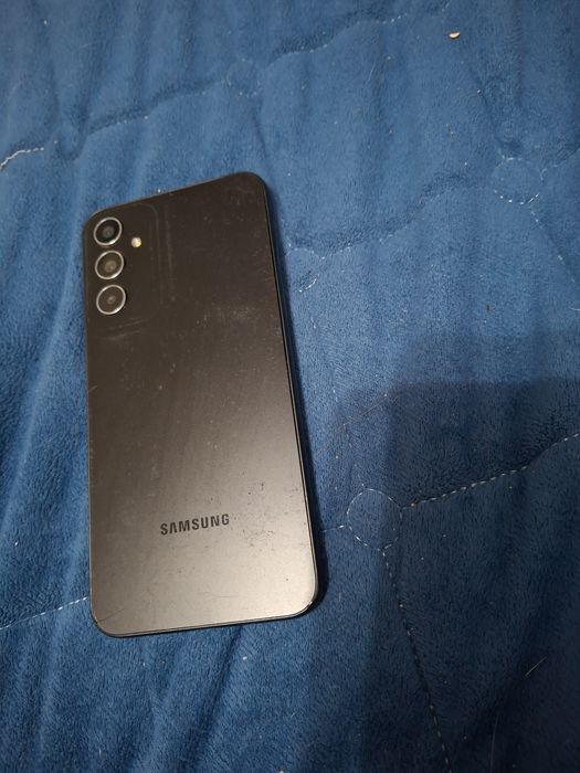 Телефон Samsung a 34.