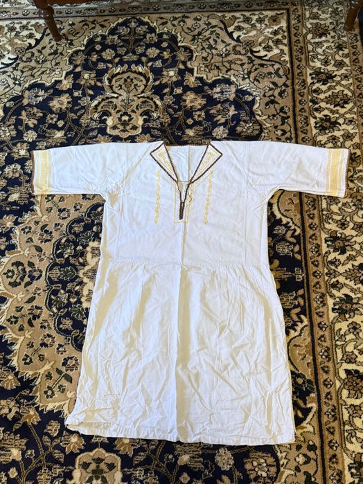 Cămașă tradițională bucovineană femei cusută pe pânză de casă