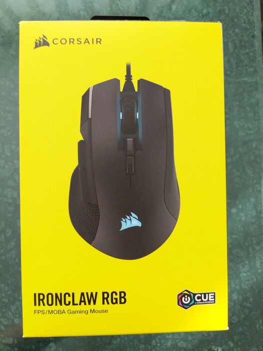 Corsair Ironclaw RGB оптична мишка - нова