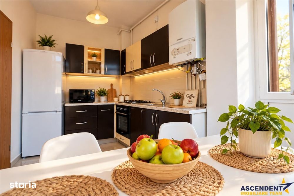 Casa cu 3 apartamente independente, locatie premium, aria Biserica Nea
