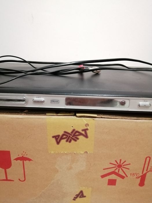 DVD проигрыватель PHILIPS