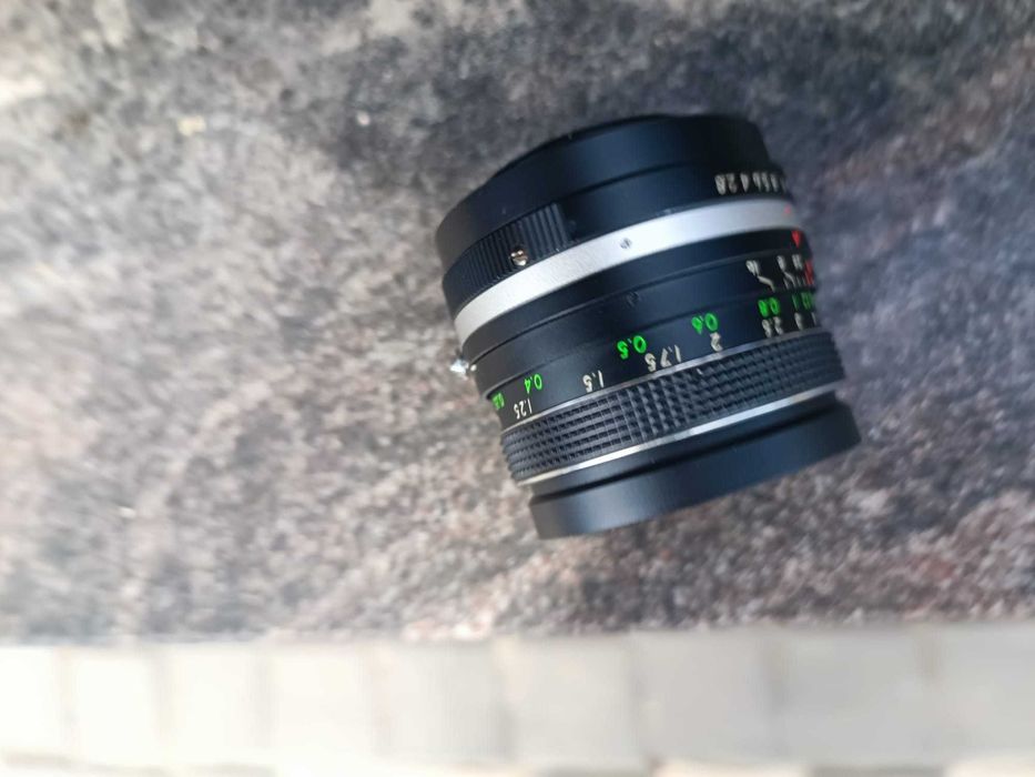 obiectiv foto auto SANKOR 28mm 2.8 m 42