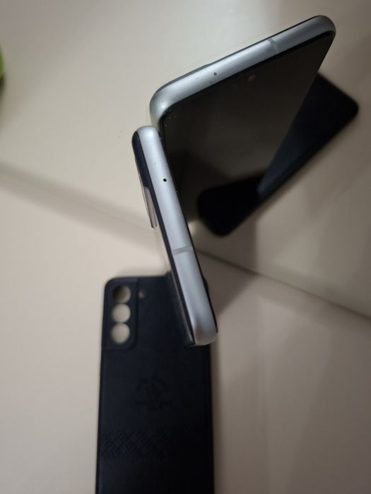 Продам Samsung Galaxy S21 FE 5G