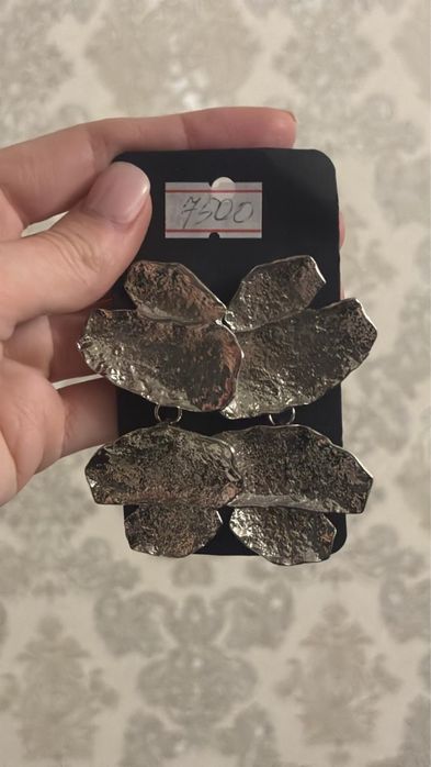 Серьги в ассортименте