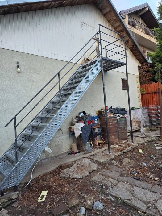 Scari metalice zincate iiiii