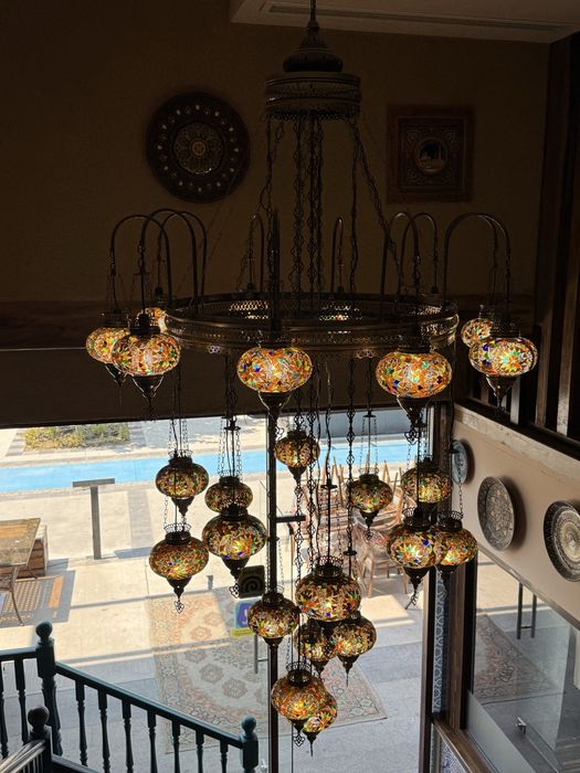 Продаеться люстра слелан под заказ привезен с турции