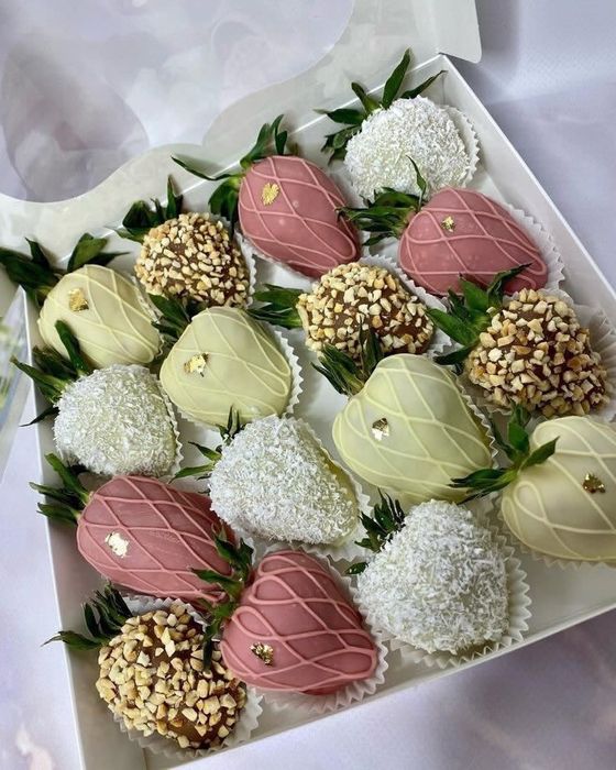 Клубник в шоколаде