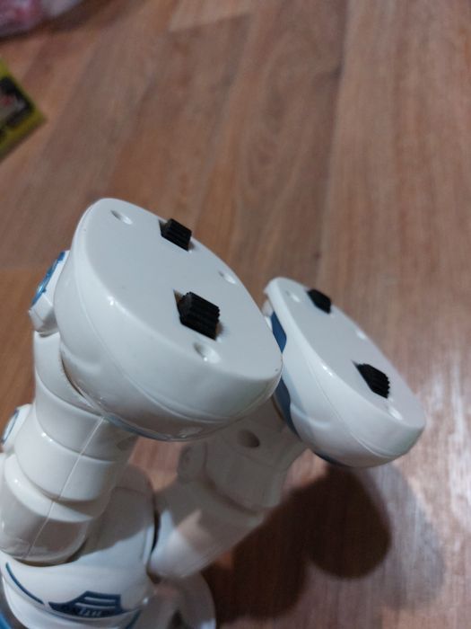 Продам игрушки для мальчиков