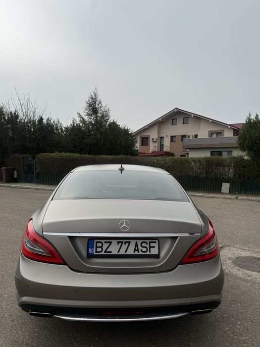 Mercedes-benz CLS