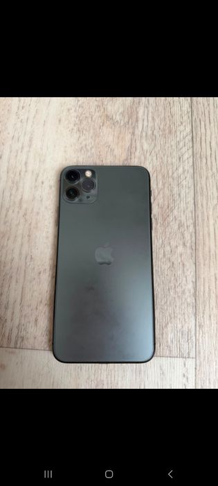 Продам айфон 11 про макс 512
