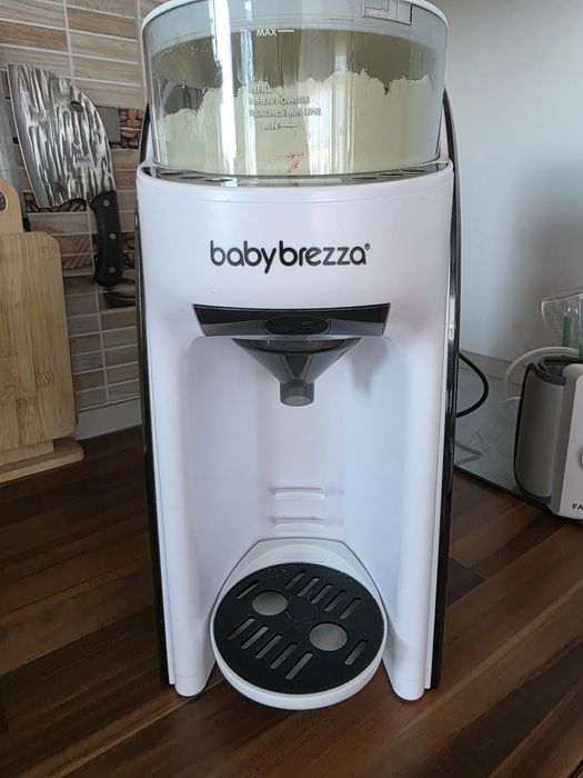Aparat lapte Baby Brezza