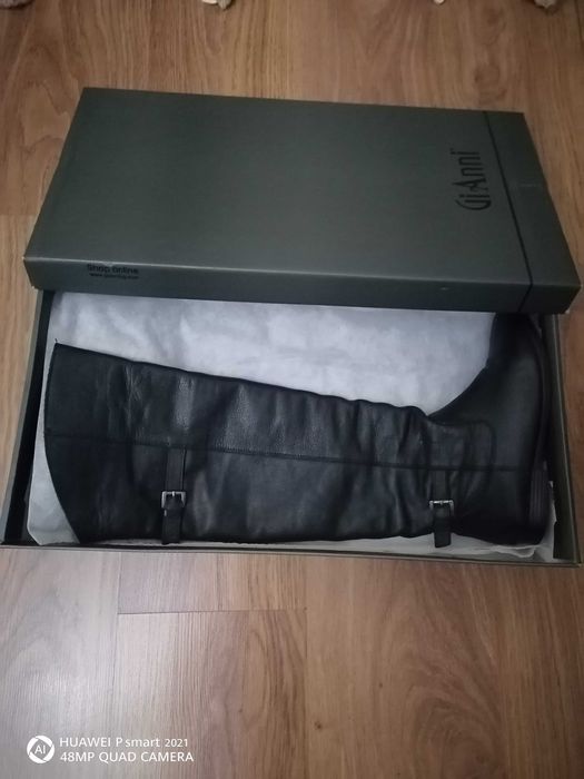 Оригинални дамски ботуши (GiAnni).