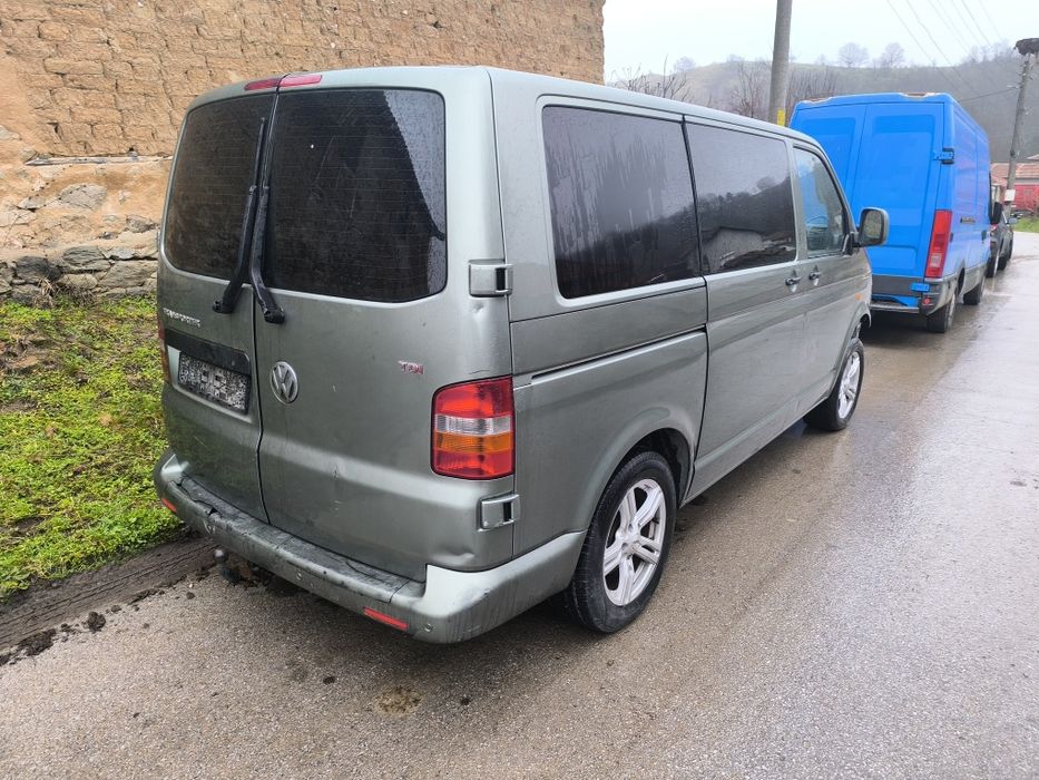 На части VW T5 2.5tdi